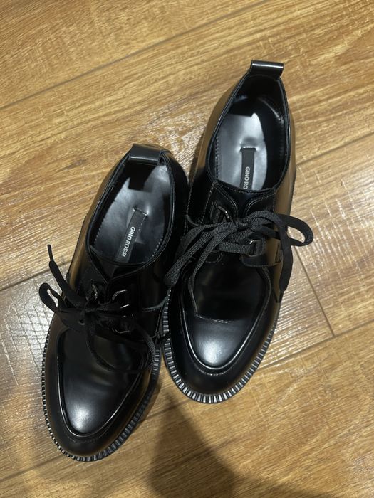 Лофери gino rossi