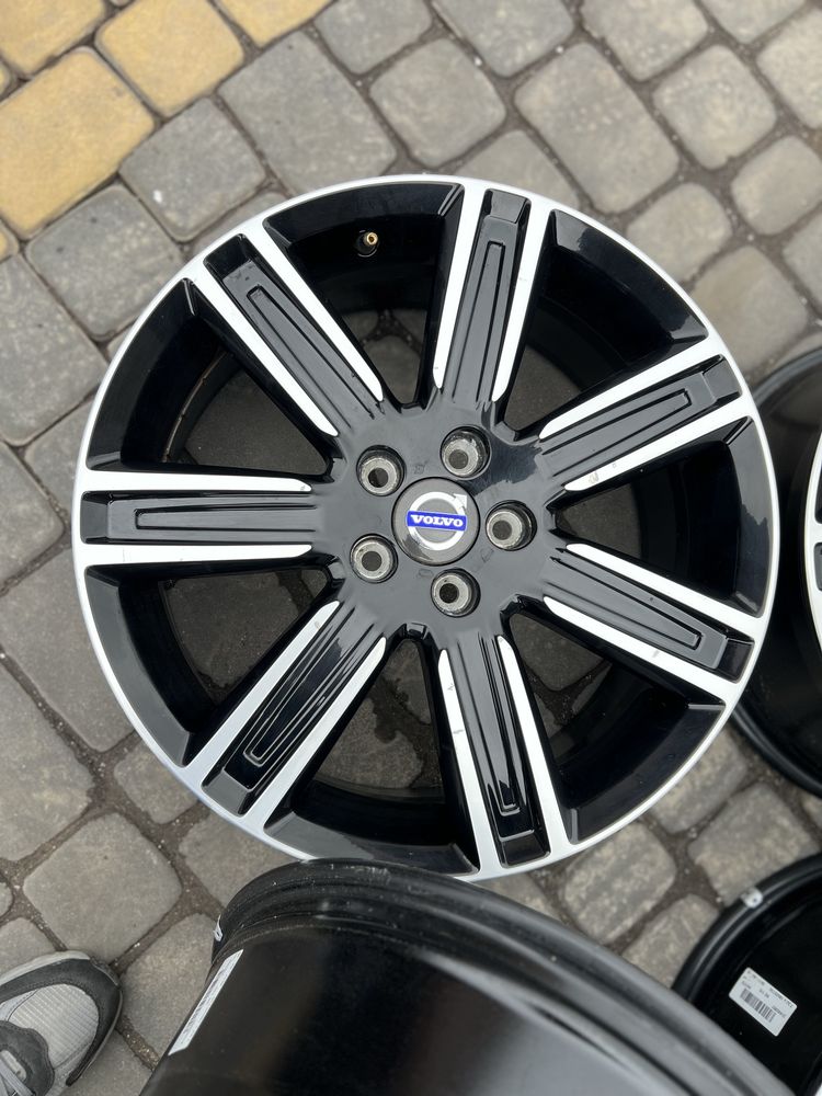Диски легкосплавні 5х108 r18 Volvo XC70 XC90 XC60 S40 S60 V40 V50 V60