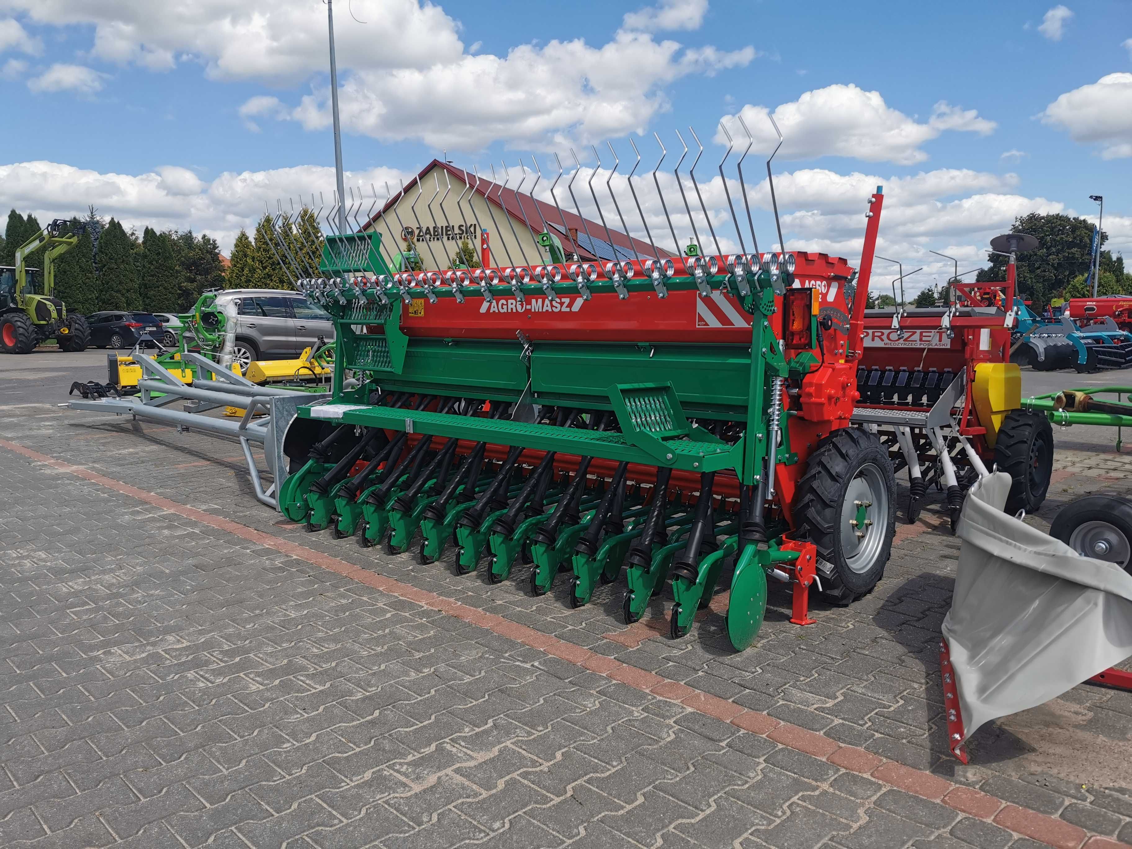 Siewnik zbożowy AGRO-MASZ SR 300 3m !!! 2025 dostawa