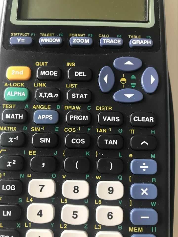 Calculadora TI 83