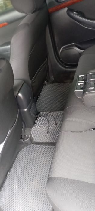 Тойота авенсіс 2.0 бензин