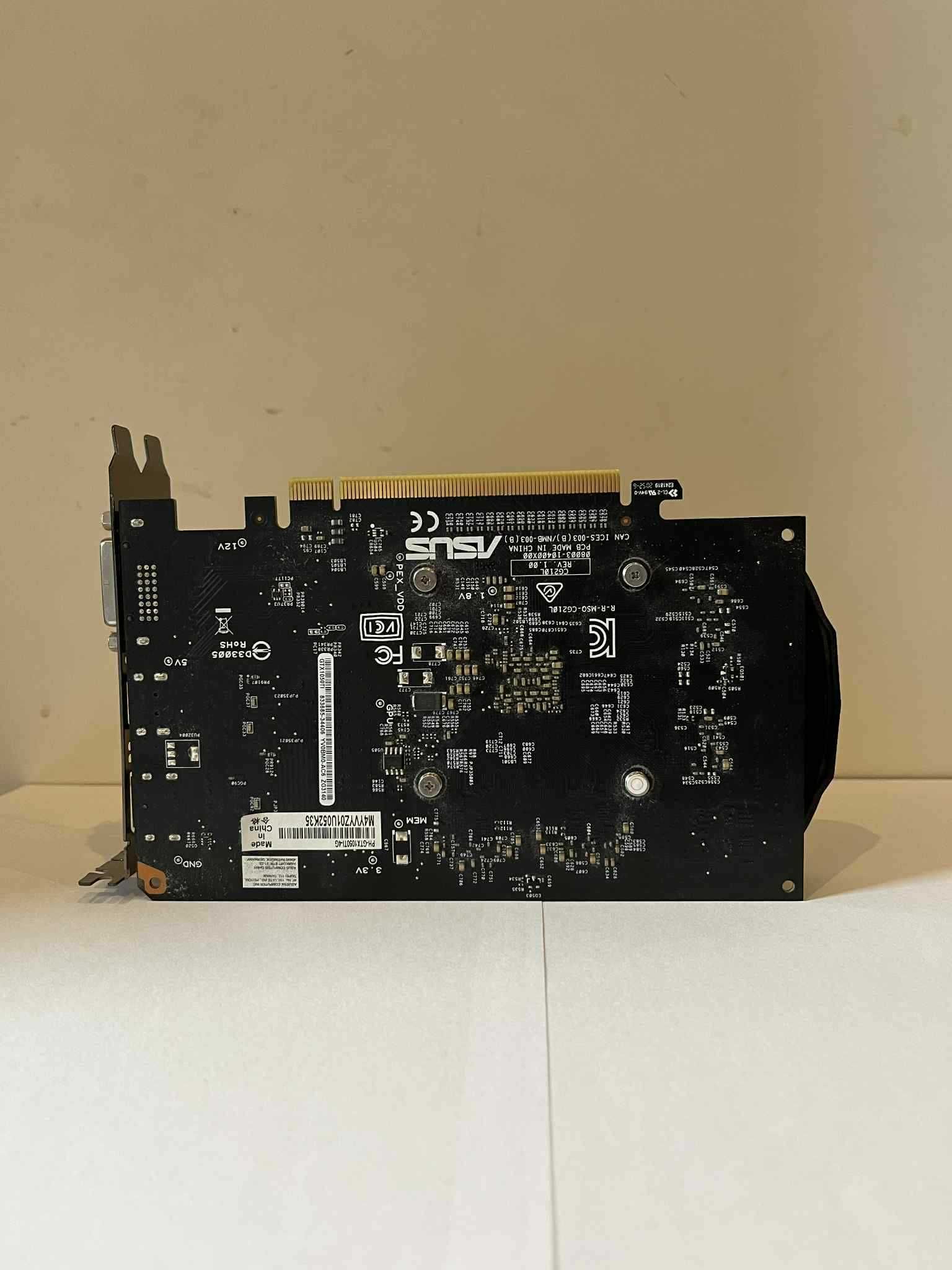Karta graficzna ASUS GeForce GTX 1050 Ti 4GB GDDR5 STAN BARDZO DOBRY