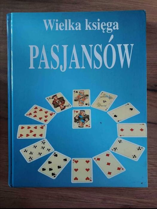 Nowa książka "Wielka księga pasjansów"