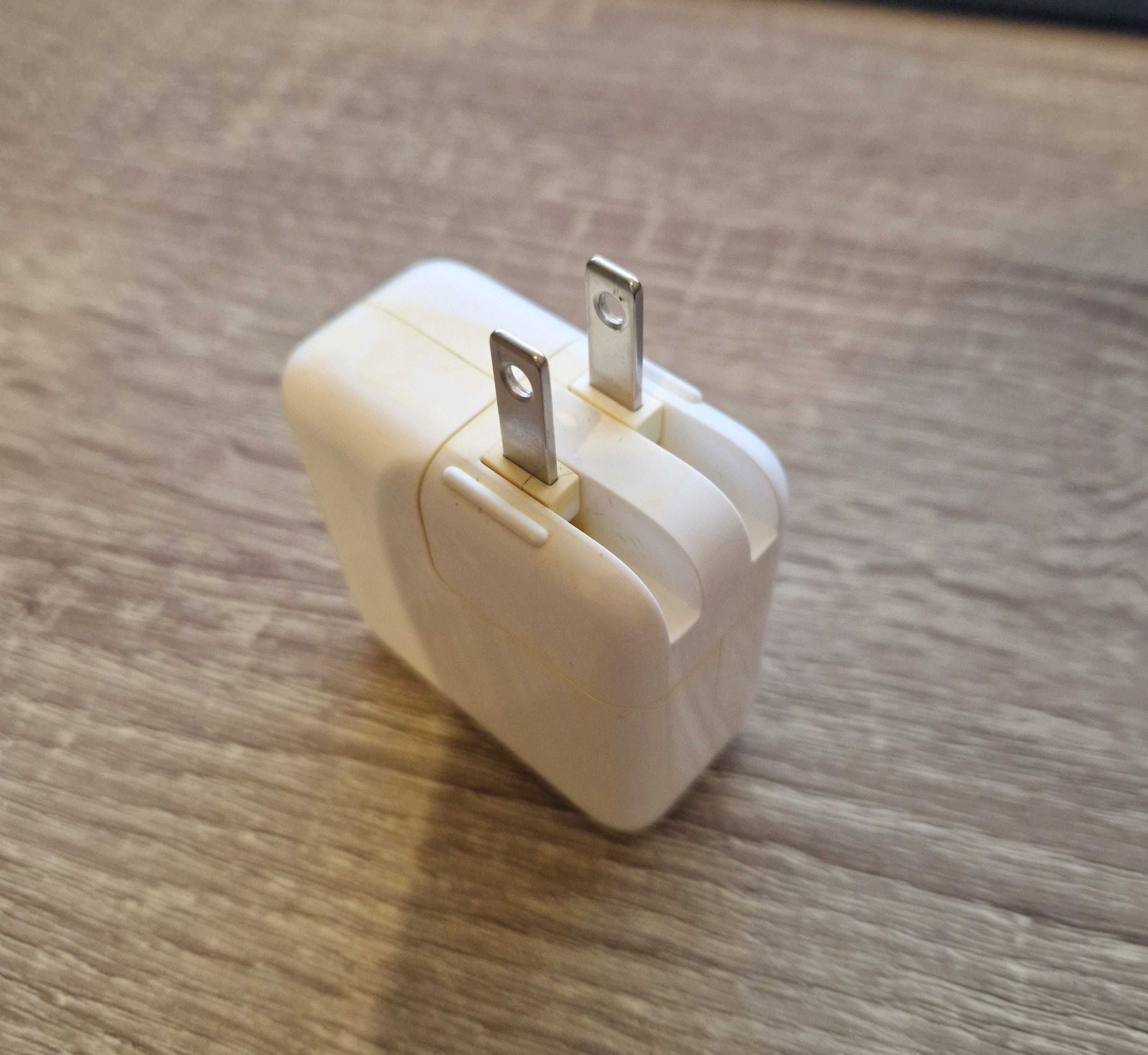 Apple - oryginalny adapter (30W) - amerykański przewód
