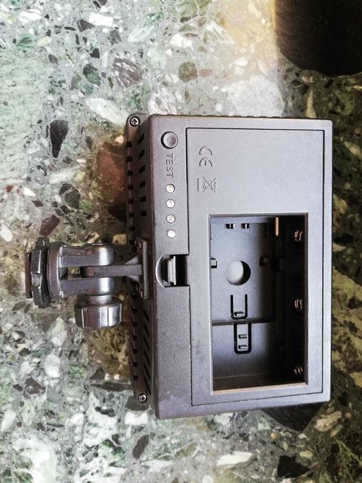 Lampa panelowa CN-160 ściemnialna  LED  akumulator Batimex 6600 mAh