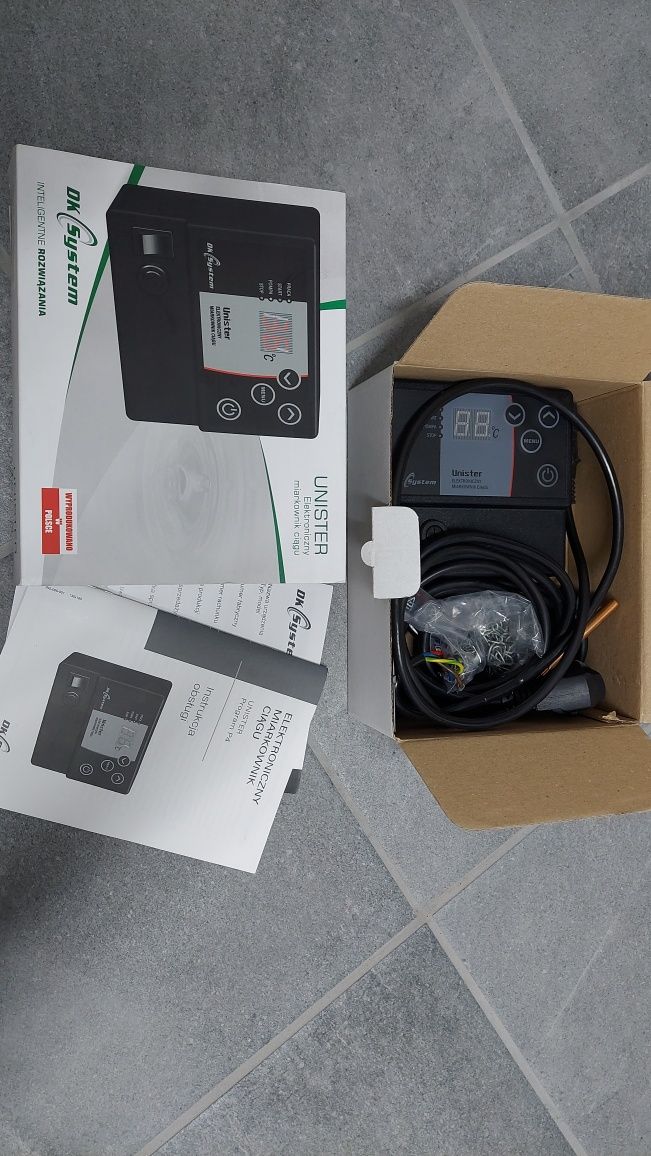 Miarkownik UNISTER elektroniczny  DK System