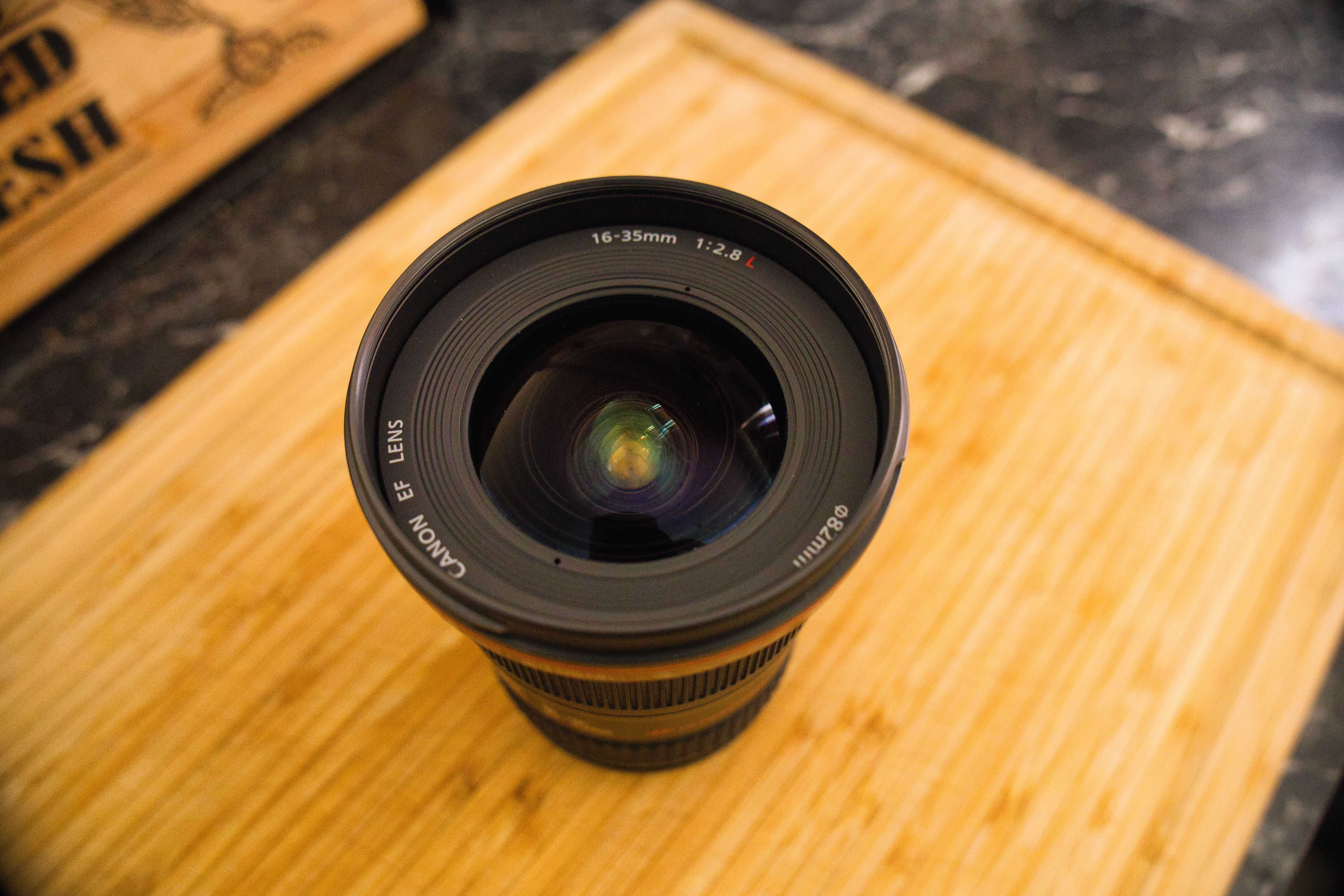 Canon EF16-35 f/2.8 L II - stan bardzo dobry +