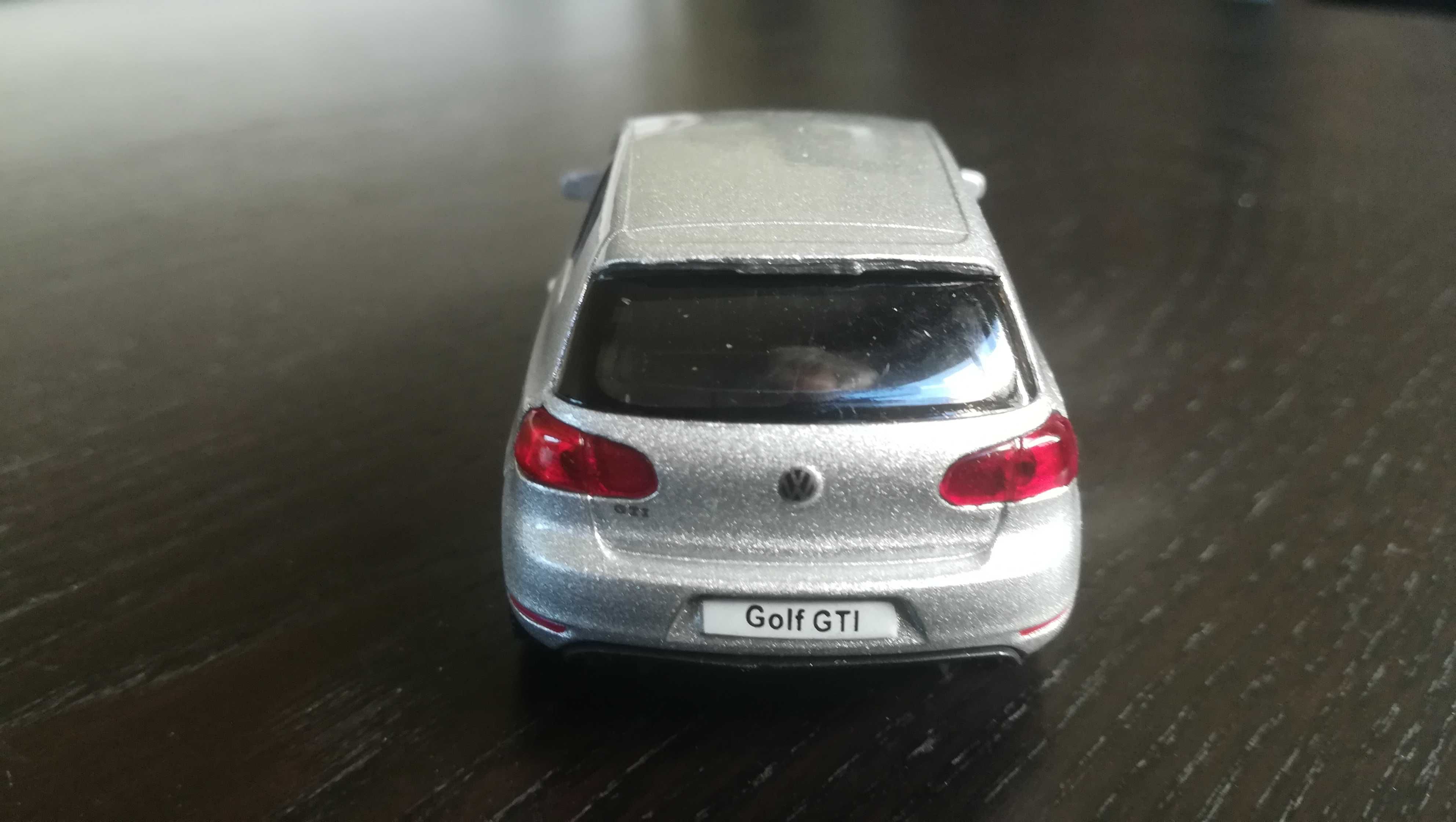 VW GOLF GTi 1/43 die-cast