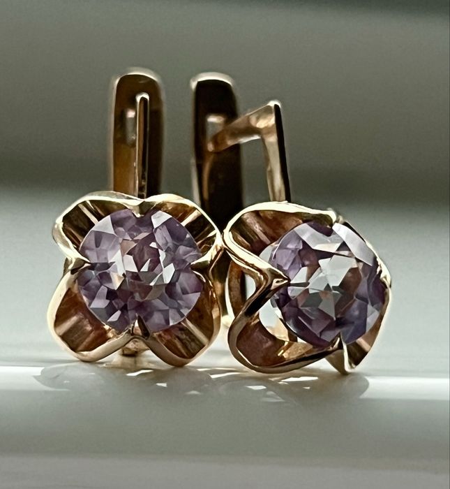 Золоті сережки радянські .Золотые серьги с александритом СССР