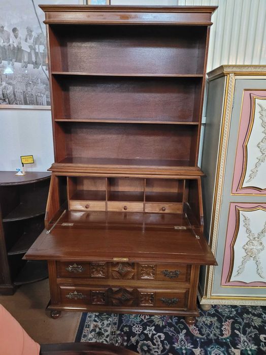 Escrivaninha em madeira com alçado - óptimo estado