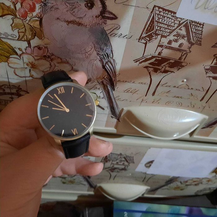 часы мужские ив роше черный браслет золотистый матовый корпус