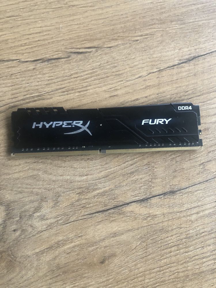 Pamiec ram ddr 2400mh2  4 gb hyper fury  cl 15
