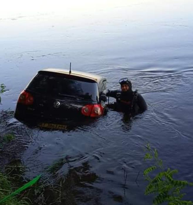 Водолаз аквалангіст 24/7