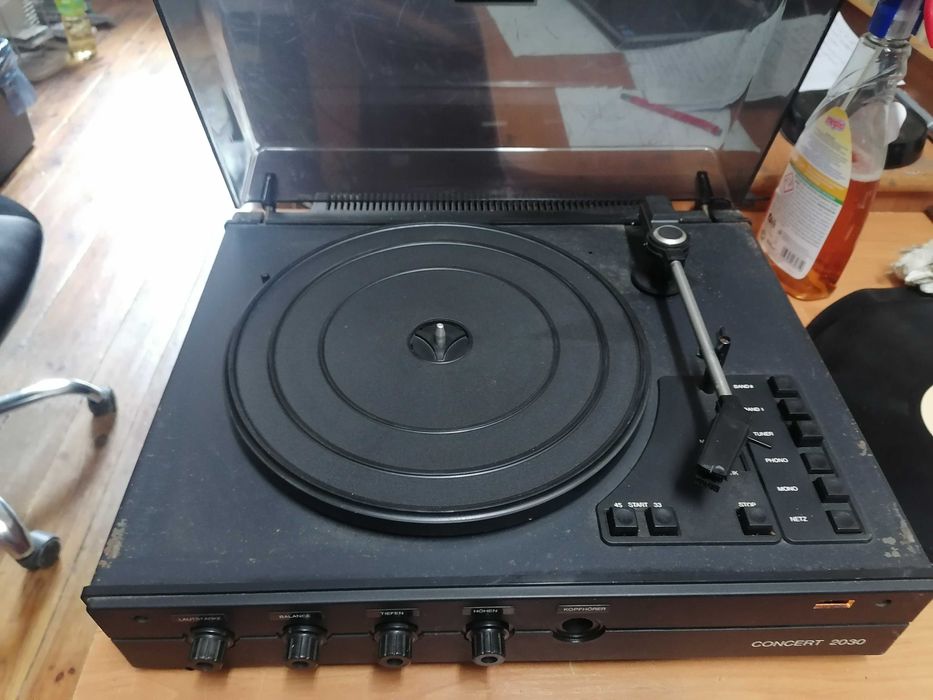 Gramofon RFT CONCERT 2030