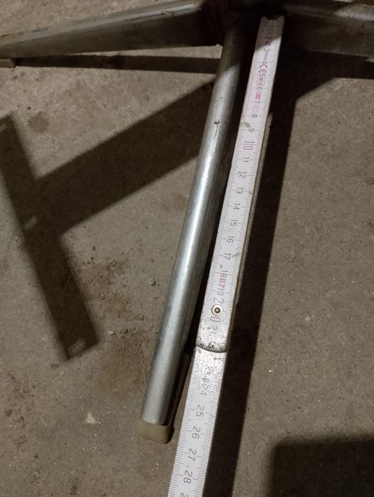 Noga obrotowa do fotela Prl