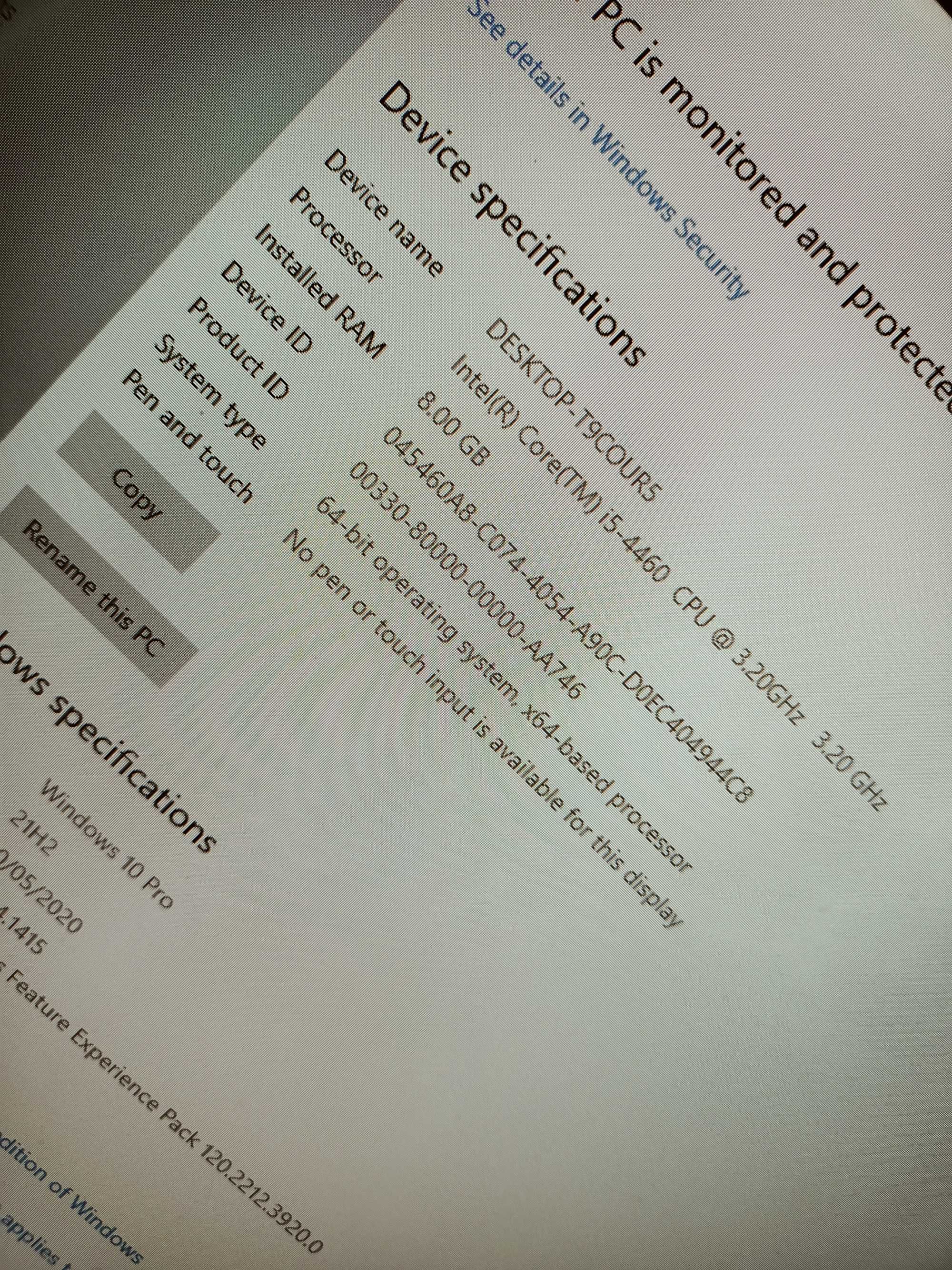 Zestaw komputerowy klawa monitor i komputer na sprzedaż albo na laptop