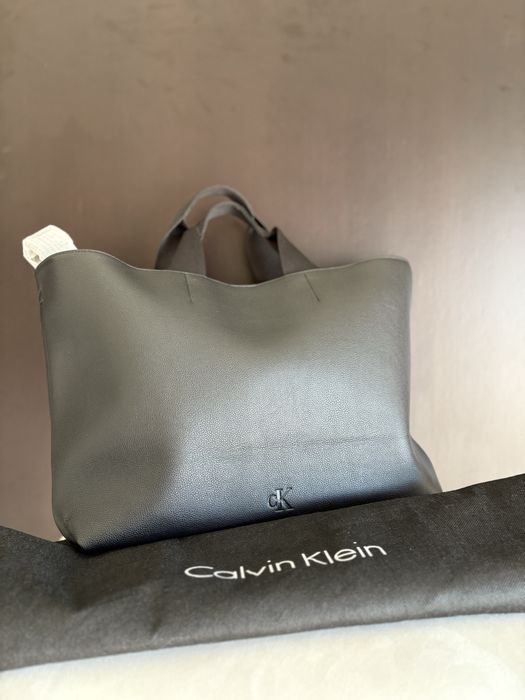 Mala Calvin Klein