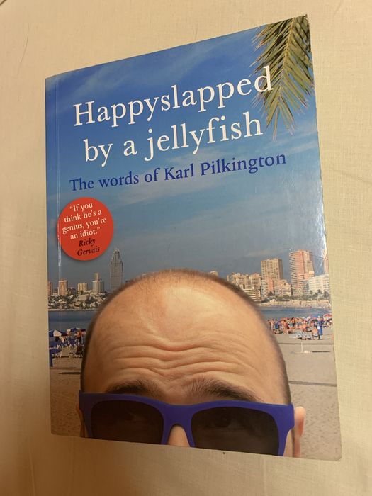 Книга англійською мовою happyslapped by a jellyfish Karl Pilkington