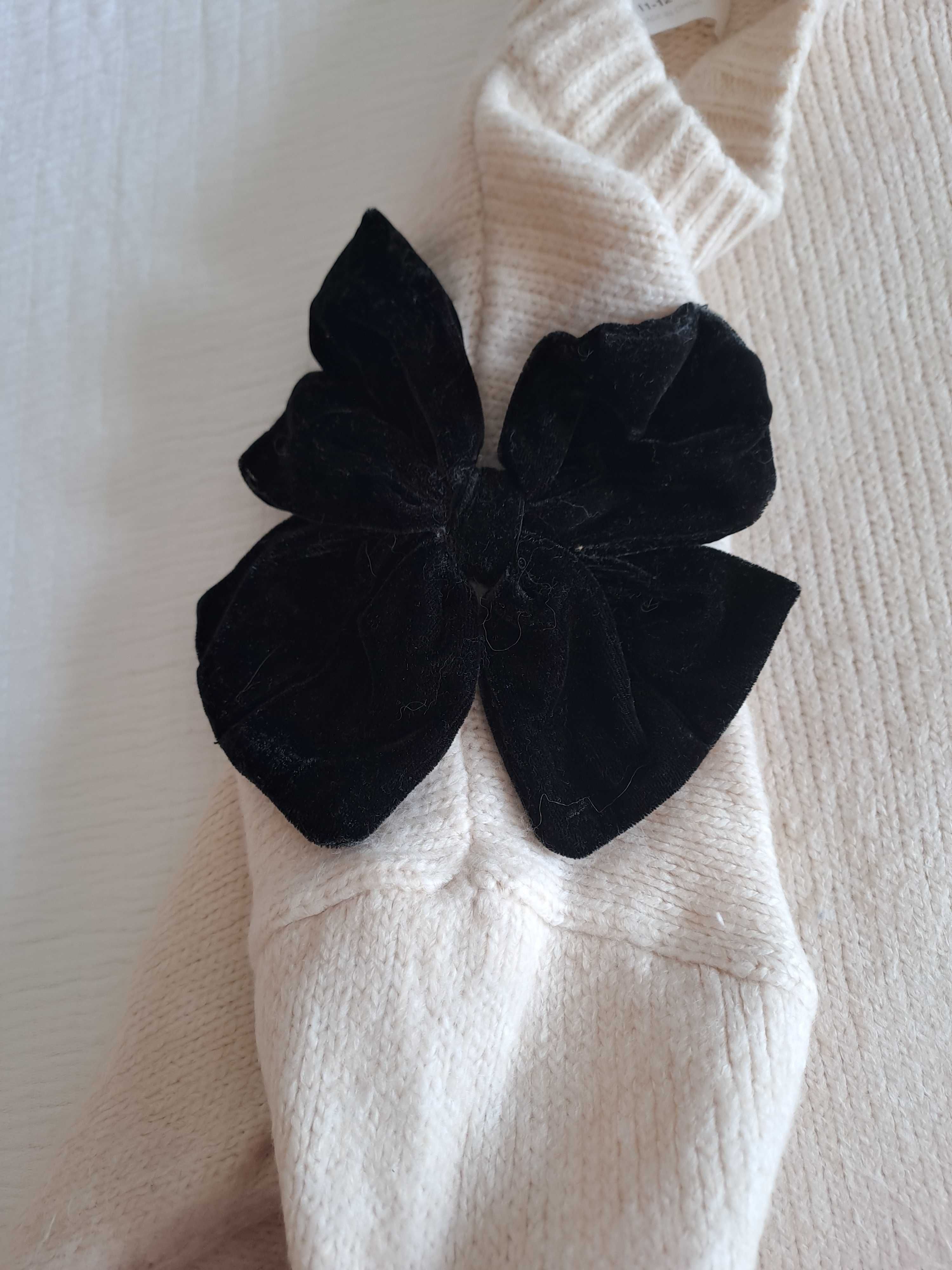 Camisola de malha beje com laço em veludo Zara