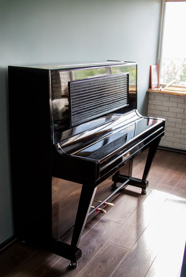 Перемальовка Реставрація Продаж Піаніно фортепіано Біле під замовлення