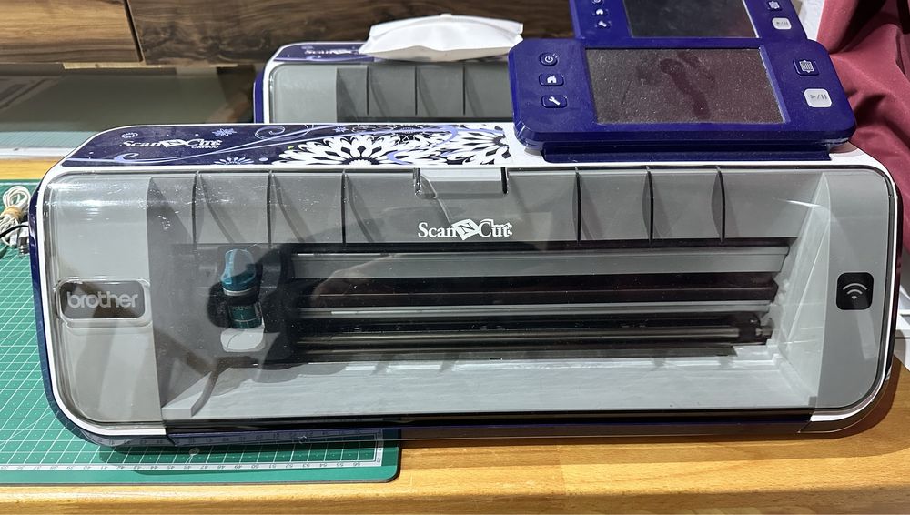 Impressora de Corte Brother ScanNcut CM900