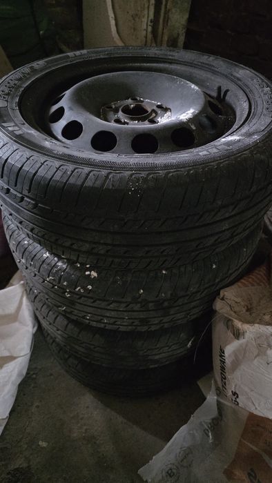 Koła stalowe z oponami letnimi r16 5x112