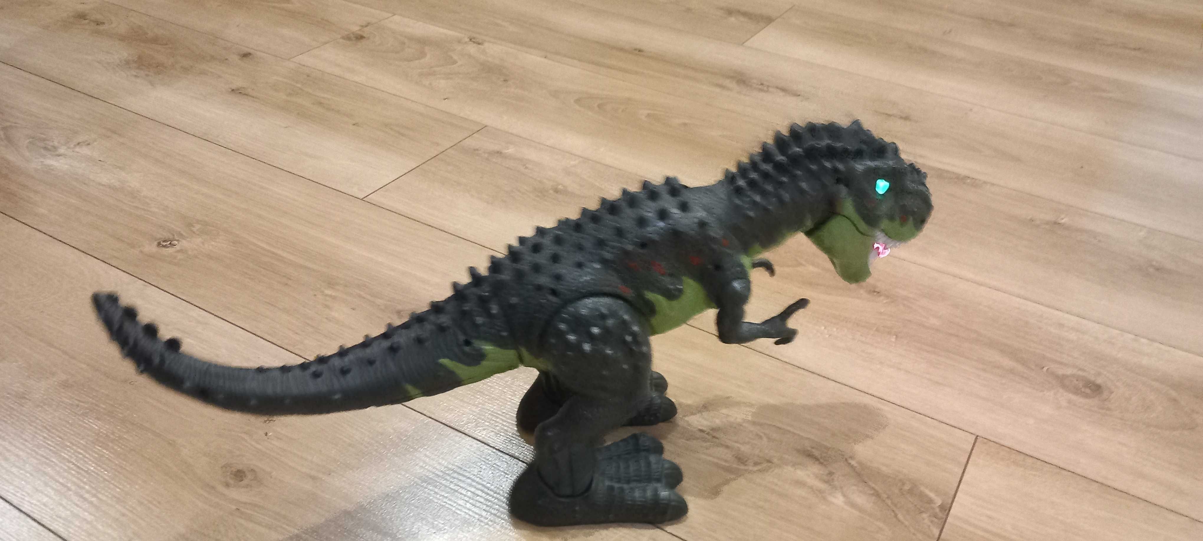 Interaktywny dinozaur T-REX