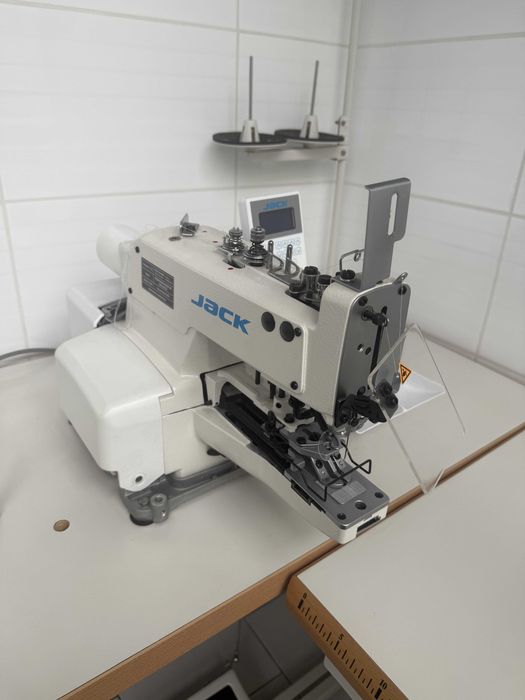 Guzikarka JACK JK-T1377E