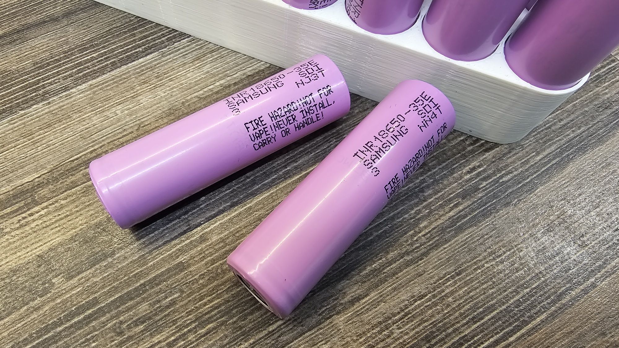 Samsung 35e 18650 Ogniwa akumulatory 3500mah INR18650. 35e