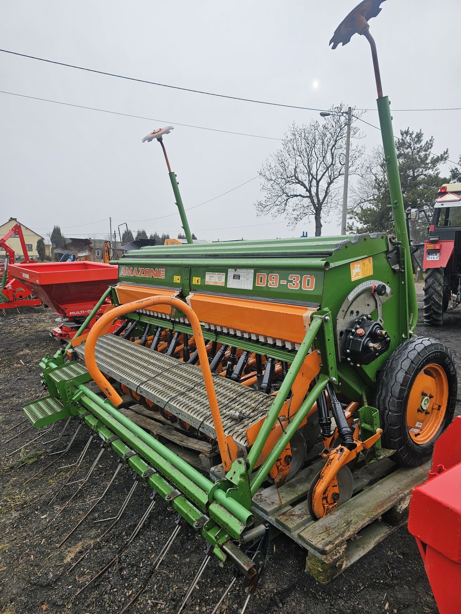 Siewnik Zbożowy Amazone D-9  30 Specjal Amalog +