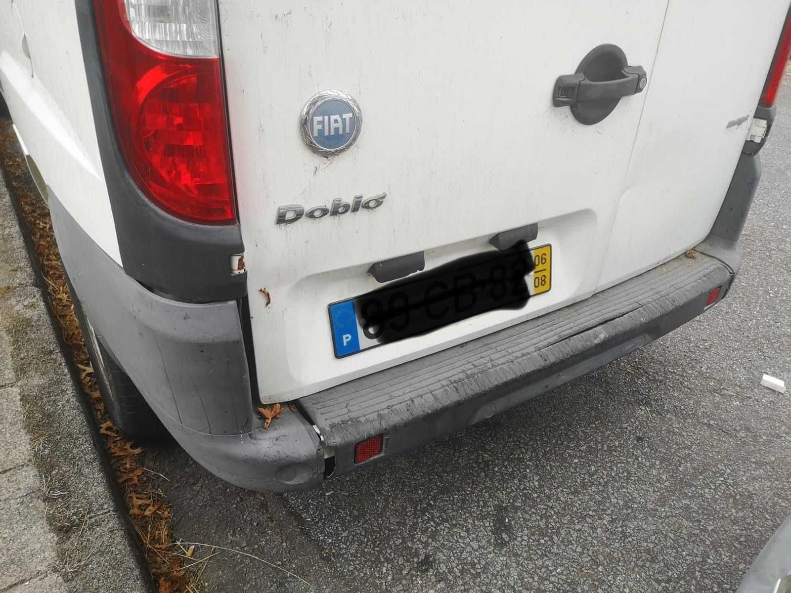 Fiat Doblo com problemas no motor mas trabalha