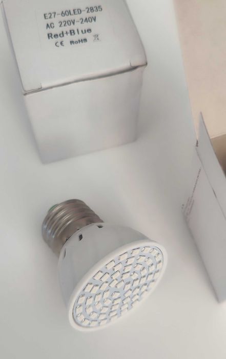 Led Лед лампа для рослин Лампочка e27 рожева full spectrum растений