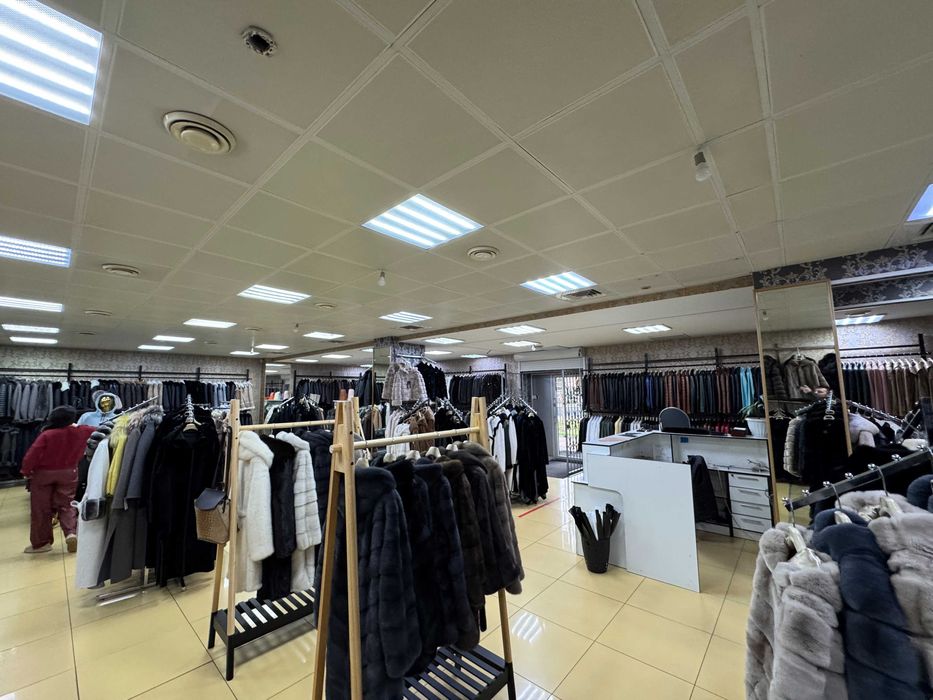 Фасадне приміщення в центрі по бул. Шевченка