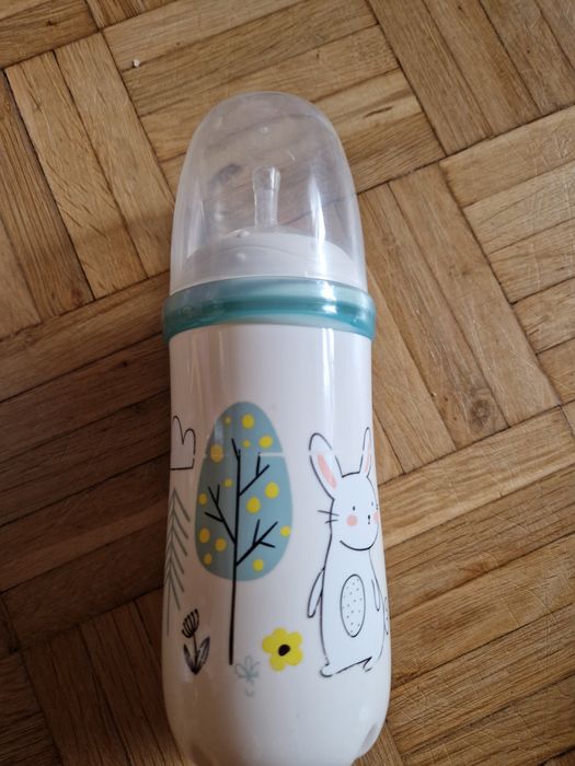 Butelka  na wodę z rurką