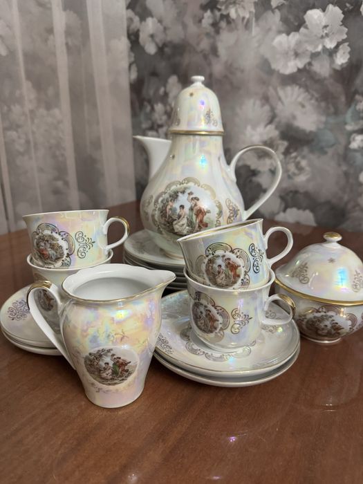 Продам сервіз Мадонни