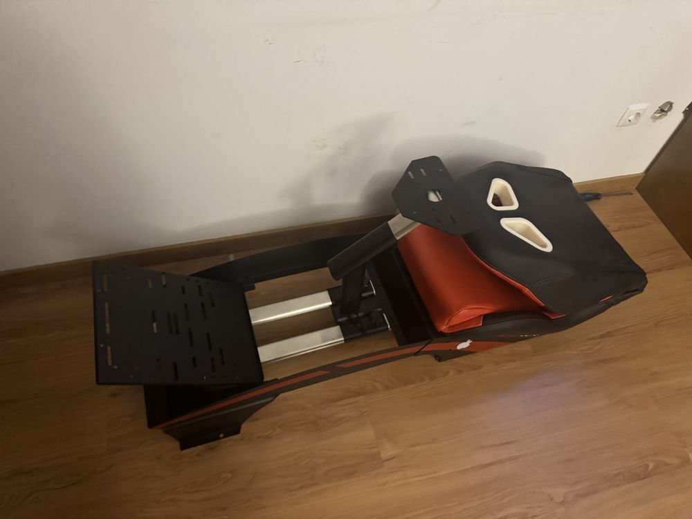 Cockpit Sim Racing