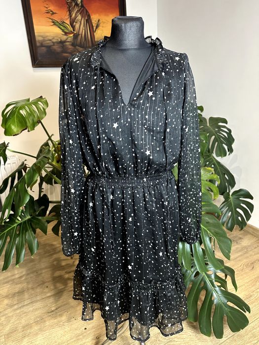 Sukienka czarna lekka zwiewna L-XL