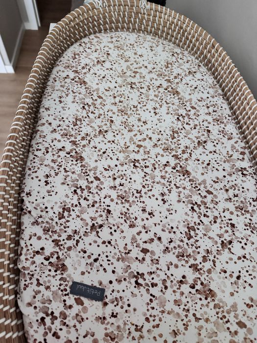 Vendo muda fraldas como novo