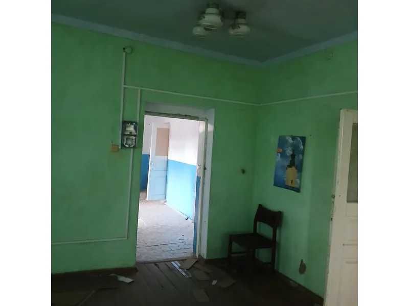 ПРОДАЖ - Частина нежитлової будівлі редакції, 78,3 кв.м. с.Чемерівці