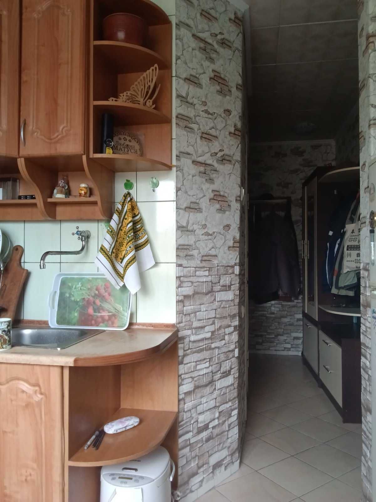 Продам 2-кімнатну квартиру 42,2 кв.м