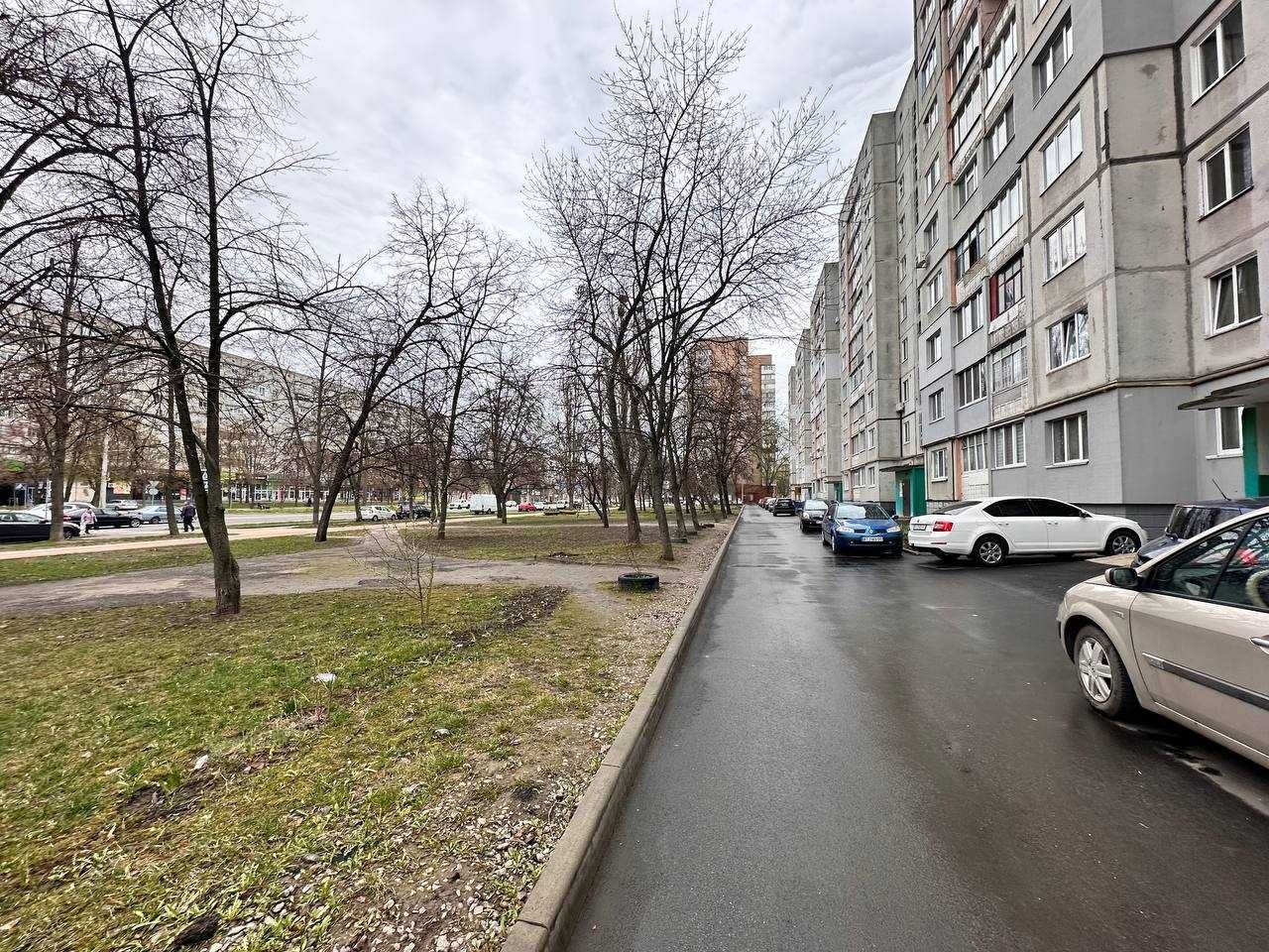 Продаж 3-ої квартири, Леваневський м-в (стометрівка).