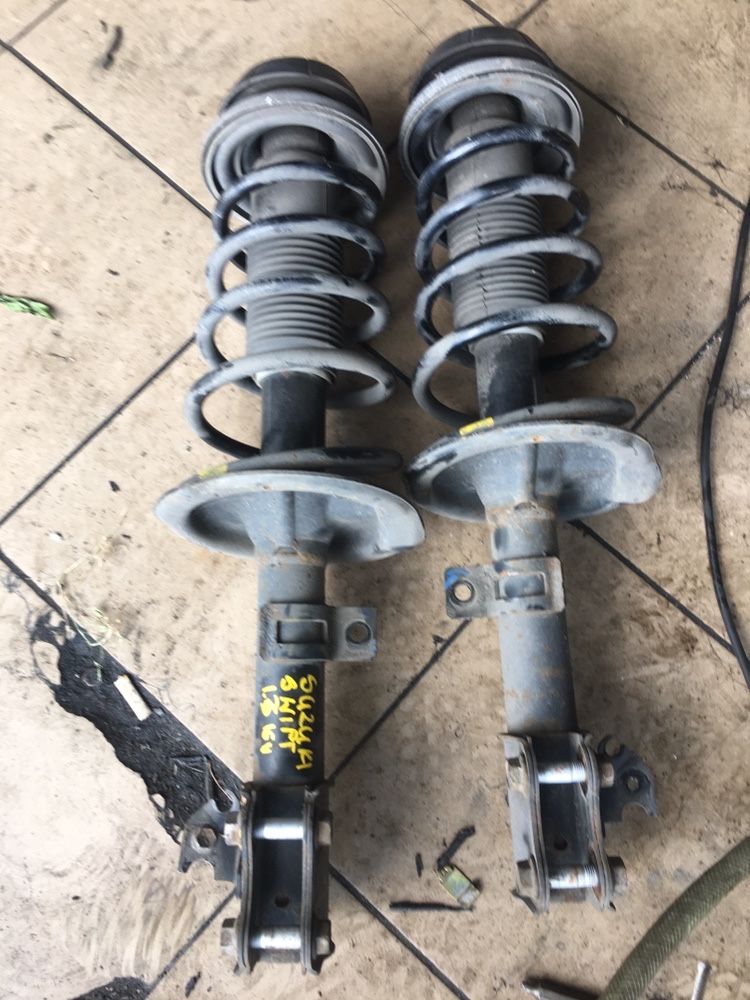 Mcphersony Suzuki Swift III 1.3 16V