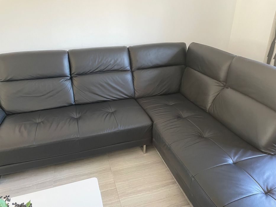Sofá com chaise longue