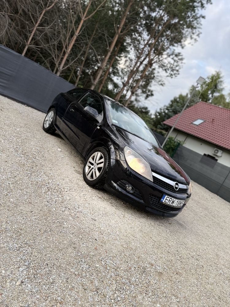Opel Astra H 1.7 CDTI GTC 125km alufelga klima po dużym serwisie