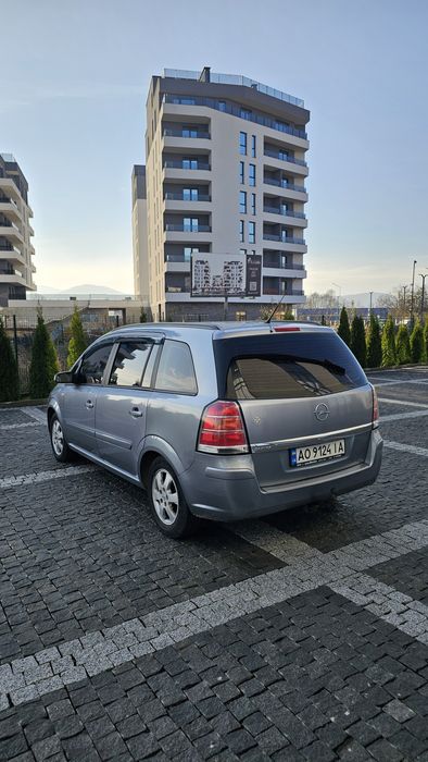 Продам Opel Zafira  7 місць газ/бенз