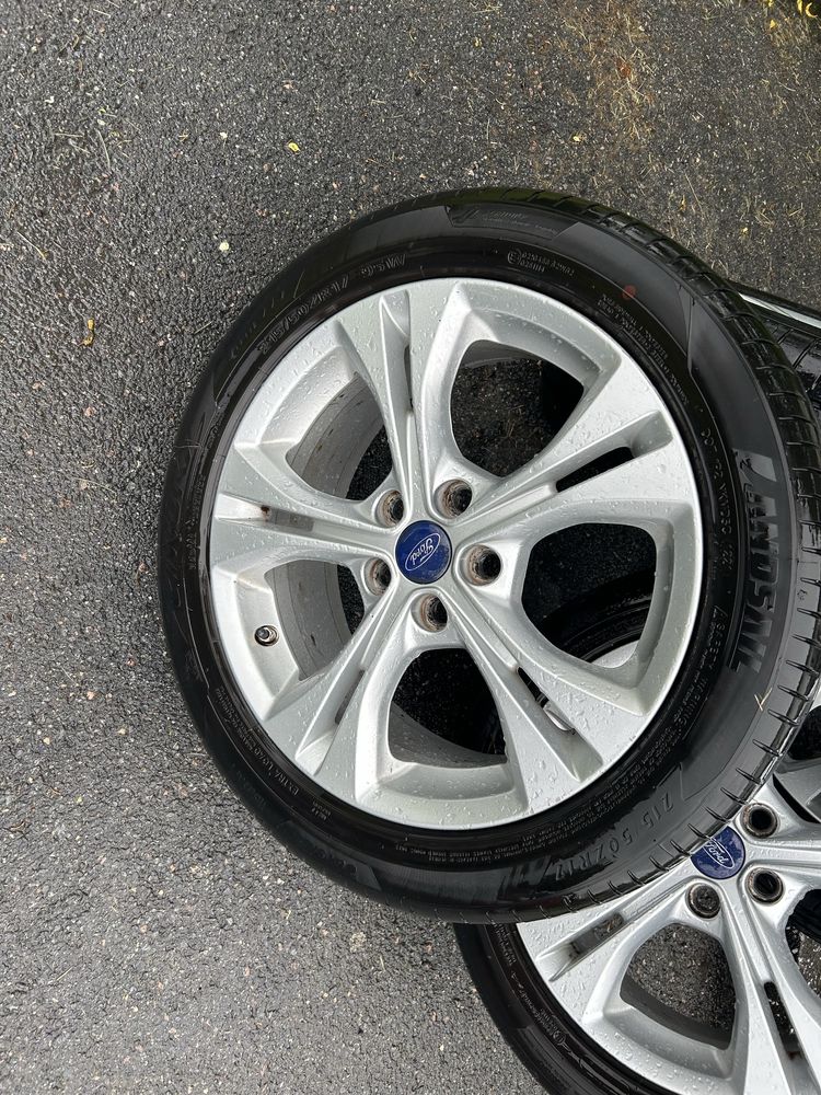Felgi Orginalne z oponami Ford 17 Tpms