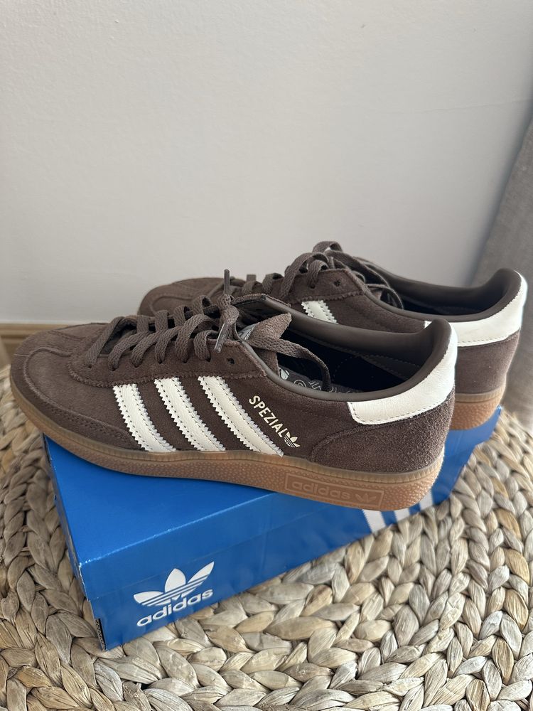Adidas Spezial Castanhos