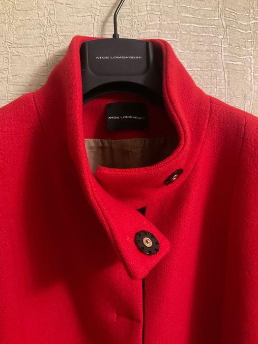 Пальто на осінь Atos Lombardini. Італія 46р.