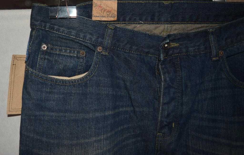 Proste jeansy Camargue 36/36