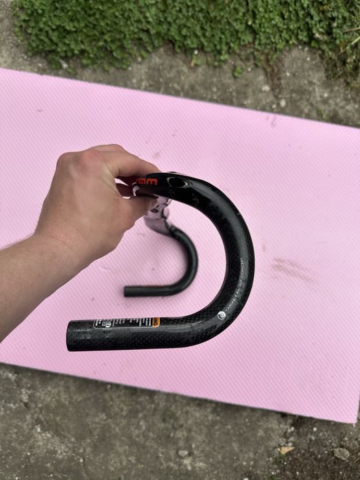 Kierownica szosowa Cinelli Ram Carbon